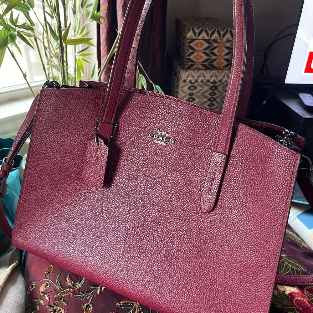 NWT COACH 38616 Charlie Medium Carryall